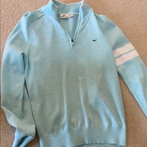 Women’s light blue vineyard vines sweater
